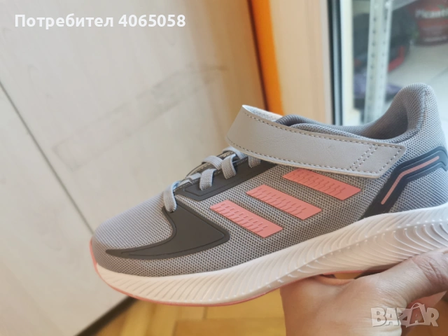 Нови маратонки Adidas, снимка 5 - Детски маратонки - 53625341