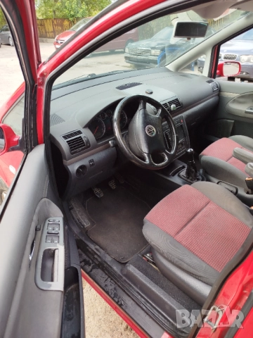 VW Sharan 1.9TDi 90к.с. 6+1 места, 6-та скорост, снимка 2 - Автомобили и джипове - 51912953