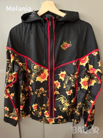 Дамско спортно яке ветровка Nike Sportswear Windrunner Floral, р. S