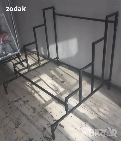 Професионален цветарски стелаж 5 етажа, снимка 2 - Стелажи и щандове - 52857612