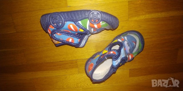 Пантофи, номер 21, снимка 6 - Детски пантофи - 42598956