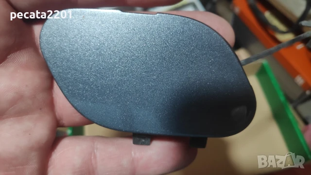 Продавам - оригинално капаче теглич предна броня за Opel Corsa E, снимка 3 - Части - 51306502