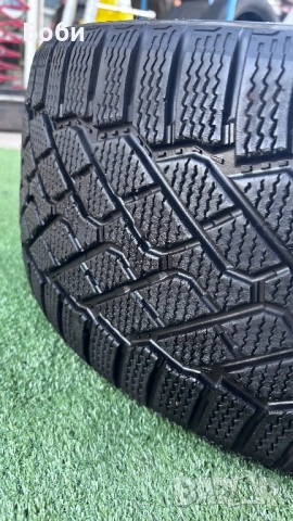 Гума 225/40/18 Ling Long, снимка 6 - Гуми и джанти - 52793691