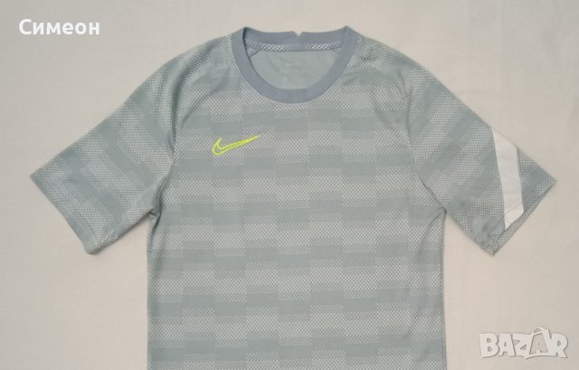 Nike DRI-FIT Strike Tee оригинална тениска S Найк спортна фланелка, снимка 2 - Спортни дрехи, екипи - 41951394