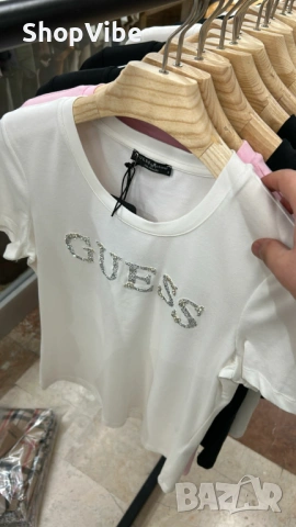Дамска тениска Guess;Hugo реплика ААА+, снимка 6 - Тениски - 53638385