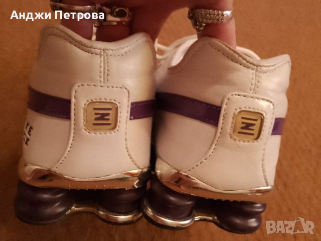 Оригинални, дамски маратонки Nike Shox, снимка 8 - Маратонки - 41664013