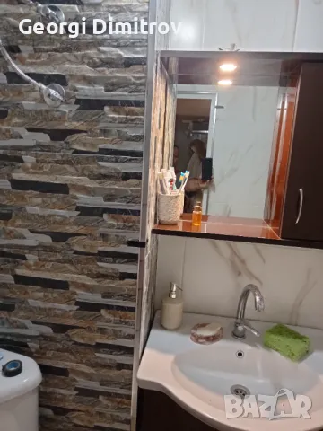 Продавам  69 кв.м след ремонт обзаведен апартамент , снимка 1