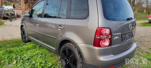 Фолксваген Туаран 105к Феис 6скорости, снимка 3 - Автомобили и джипове - 52653069