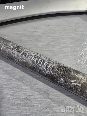 Оригинална кука за теглене за Audi A8 D2 4D0803615, снимка 2 - Части - 53189914