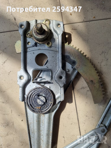 DAEWOO TICO 0.8CC РЕГУЛАТОР ПРЕДЕН ДЕСЕН GM, снимка 2 - Части - 36337592