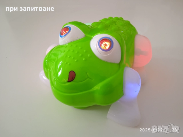 Детски играчки :пистолети, кобур с колан и палка ; Детска играчка Жабок, интерактивна, свети, движи , снимка 10 - Други - 48638653