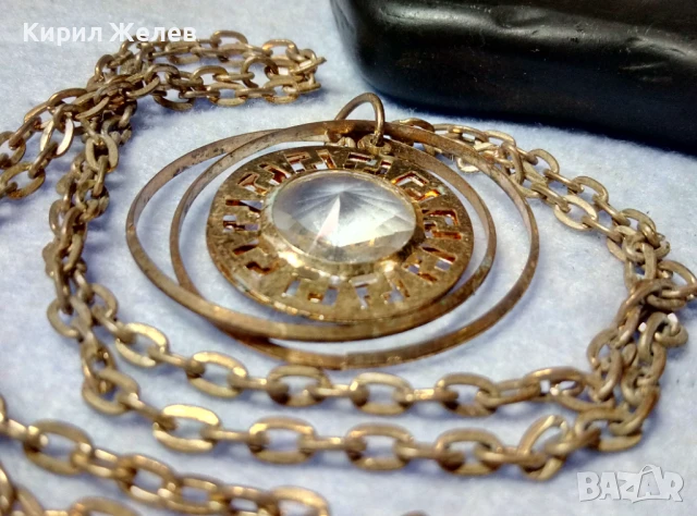 ВЕЛИКОЛЕПНО ПОЗЛАТЕНО ВИНТИДЖ АРТ КОЛИЕ с МЕДАЛЬОН с ФАСЕТИРАН БОХЕМСКИ КРИСТАЛ 40779, снимка 5 - Колиета, медальони, синджири - 51255580
