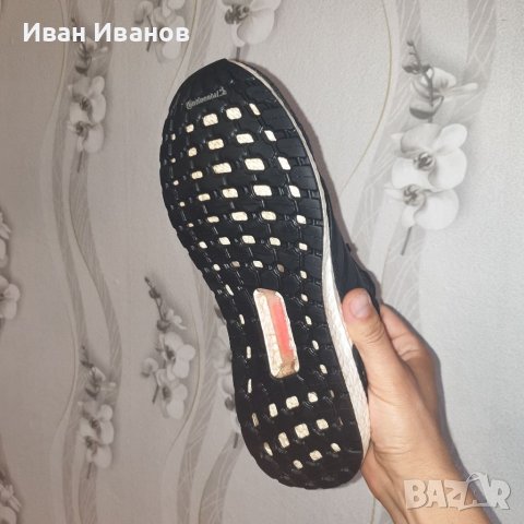 оригинални маратонки  ADIDAS ULTRABOOST 20  номер 43,5-44  , снимка 15 - Маратонки - 41247400