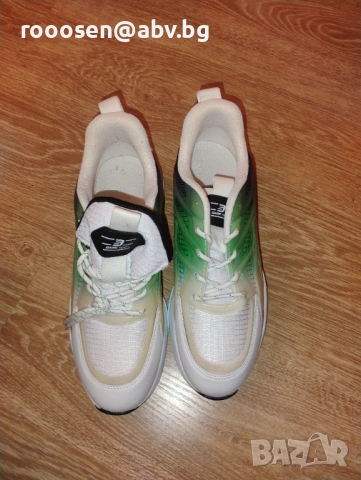 Нови маратонки