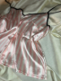 Луксозна сатенена пижама в розов, снимка 4