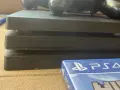 ps4 pro 1tb много запазен идва със три оригинални джойстика и много игри , снимка 3