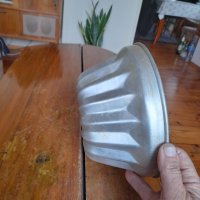 Стара алуминиева форма за кекс #9, снимка 5 - Антикварни и старинни предмети - 44243996