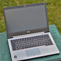 Fujitsu LifeBook U745 Core i5-5gen/SSD/8GB Ram, снимка 3 - Лаптопи за работа - 44795261