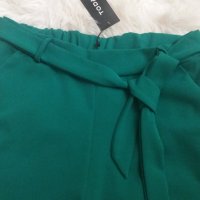Зелени къси панталонки с коланче , снимка 3 - Панталони - 41548538