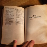 американска библия American Bible 834 стр. стария и новия завет -Кинг Джеймс, king james version, снимка 9 - Антикварни и старинни предмети - 40352746