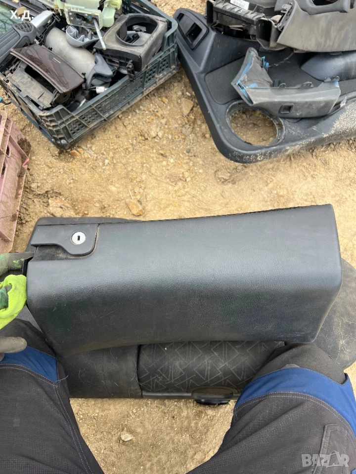 Жабка Мерцедес Ц-класа w203 , снимка 1