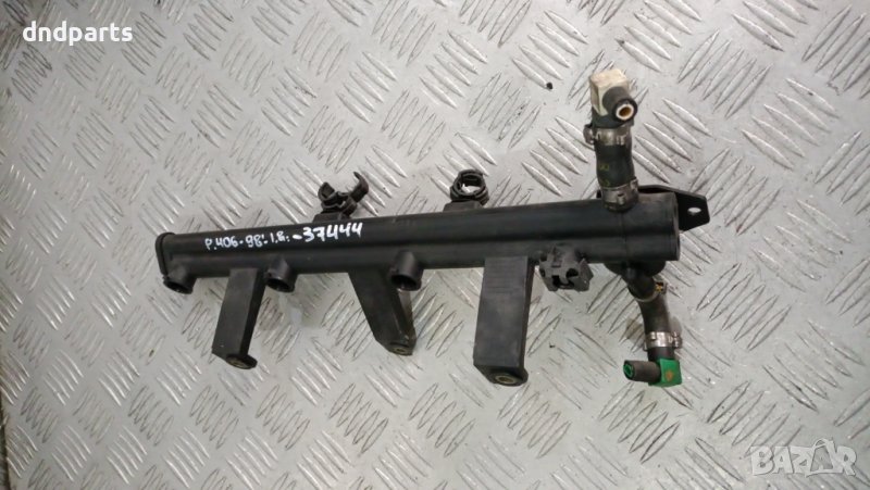 Горивна рейка Peugeot 406 1.8i 1998г.	, снимка 1