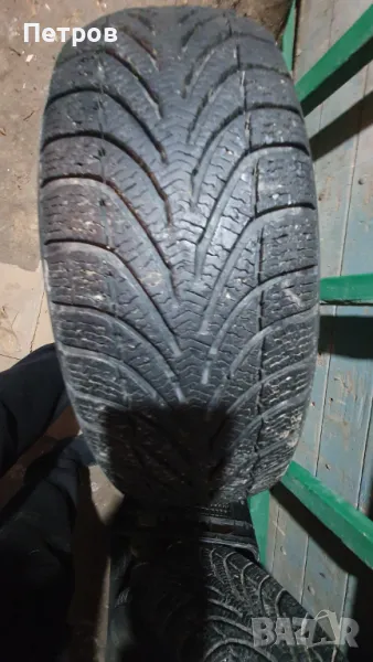 Гуми , снимка 1