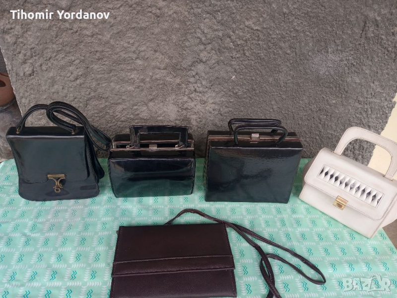 Ретро дамски лачени чанти., снимка 1