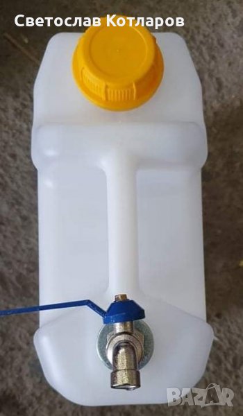туба за вода полска с метално кранче и дозатор, снимка 1