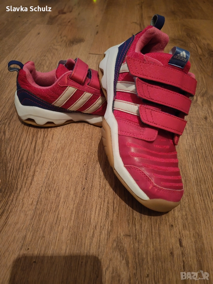 Адидас тренировъчни маратонки за зала рр34 , снимка 1