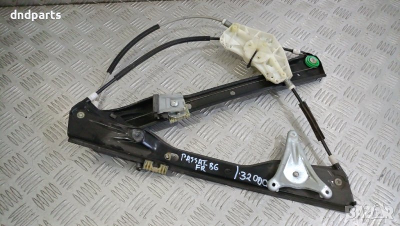 Стъклоповдигач врата VW Passat B6 2006г.(предна дясна)	, снимка 1