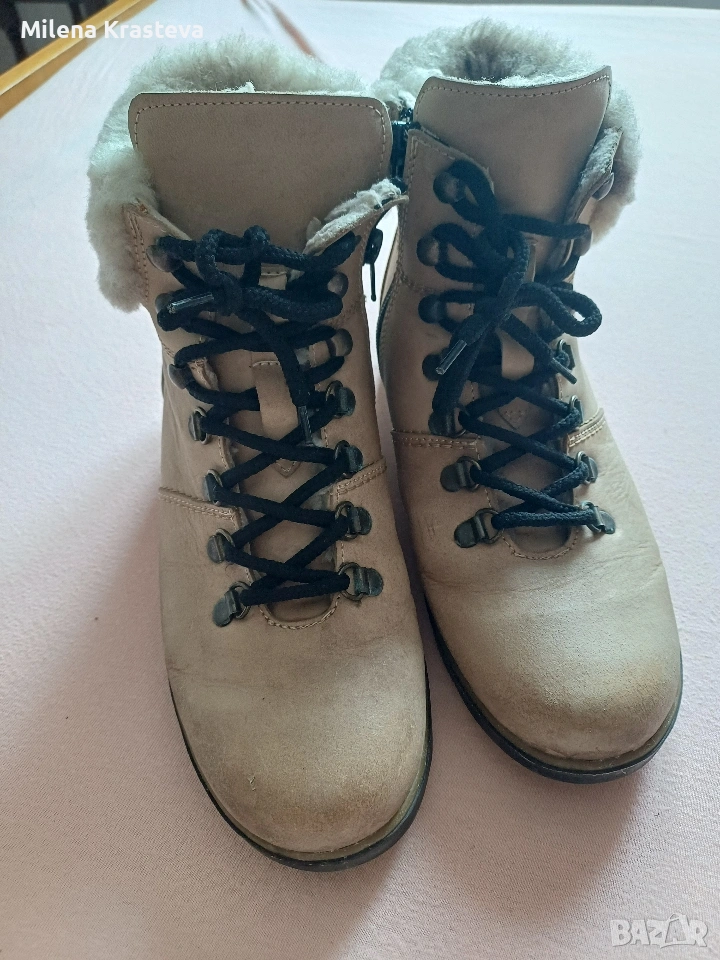 номер 37 Два чифта общо естествена кожа, снимка 1