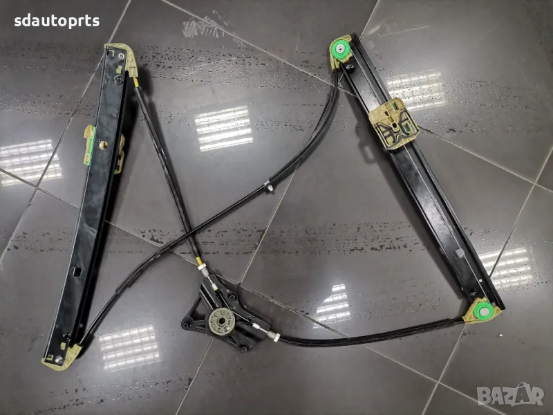 Оригинален Преден Десен Стъклоповдигач Audi A6 C7 2011-2018 4G0837462, снимка 1