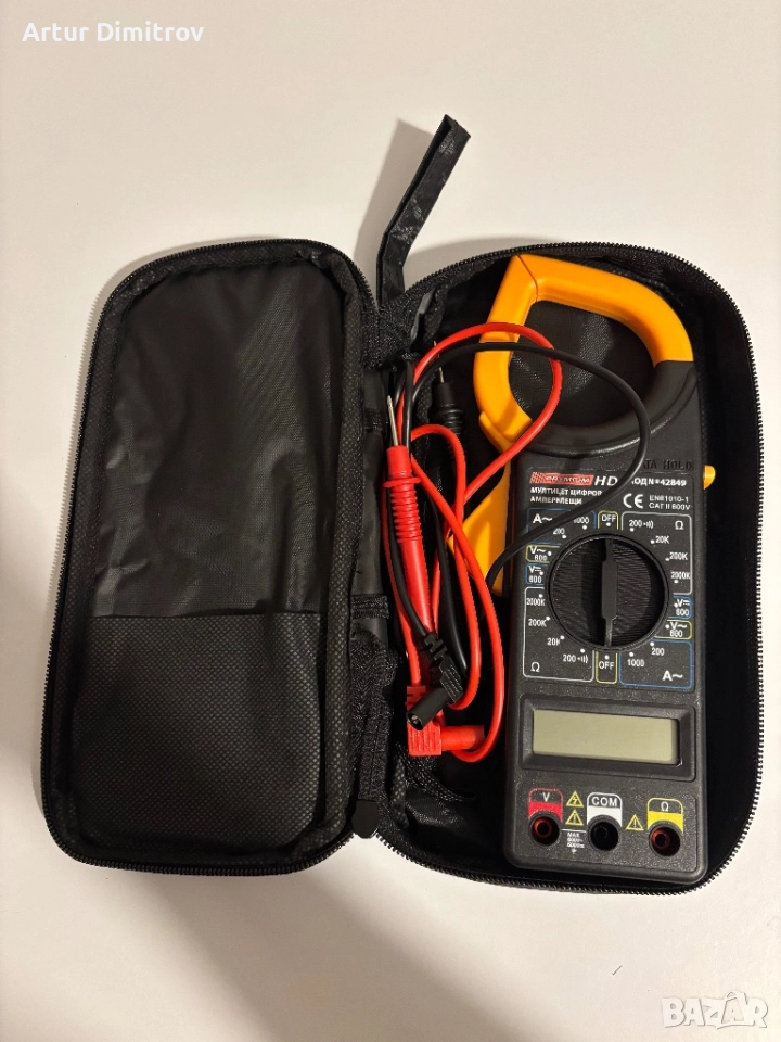 Цифров мултиметър с токови клещи – като нов, снимка 1