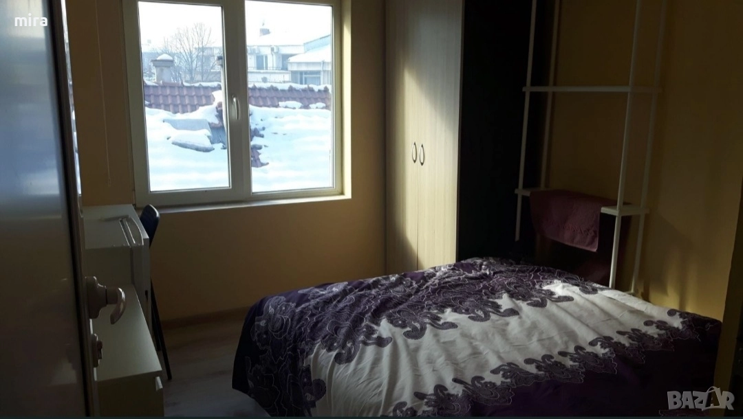 Обзаведена стая със самостоятелна баня и тераса в Лозенец до метро, снимка 1