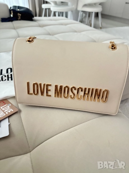 Оригинална чанта Love moschino, снимка 1