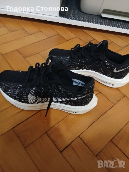 Дамски маратонки Nike, снимка 1