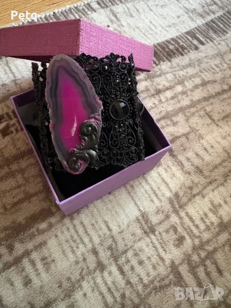 Дамска гривна с естествен розов камък, снимка 1