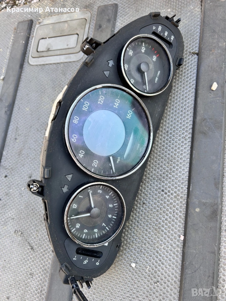 A2195406511. Табло километраж за Мерцедес CLS. W219. Дизел 3.2 , снимка 1