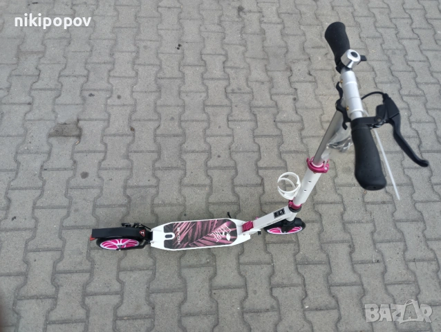 BYOX Детска тротинетка FIORE розов, снимка 9 - Скутери и тротинетки - 53564054