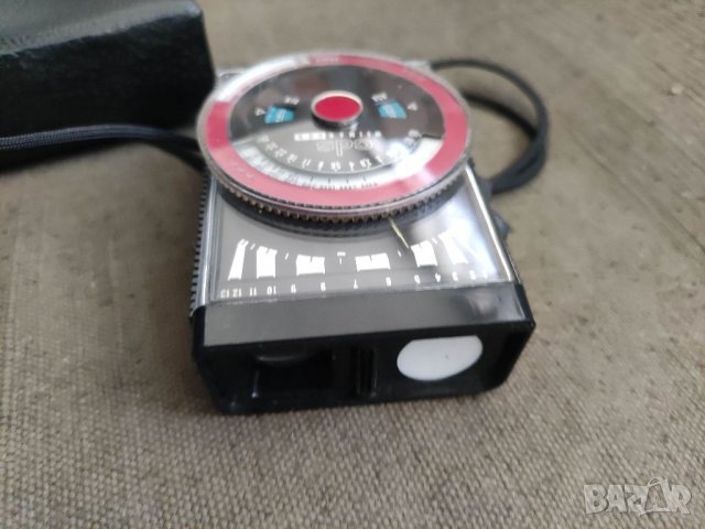 Продавам Светломер Weimar Lux CdS, снимка 3 - Чанти, стативи, аксесоари - 39626749