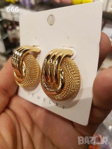 обеци, снимка 2 - Обеци - 42158897