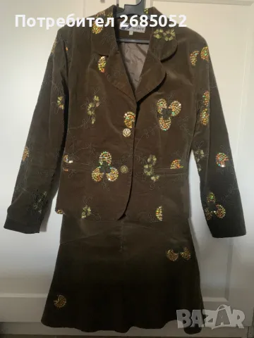 Дамски костюм сако и пола размер М