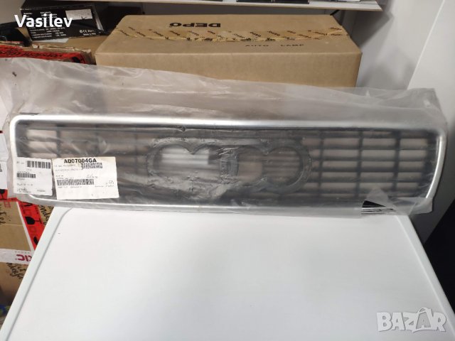НОВА! Предна решетка Audi 80, снимка 2 - Части - 38840075