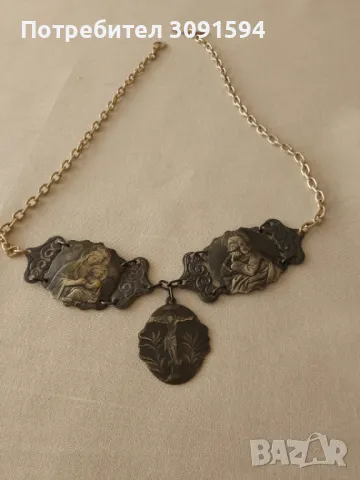  РУСКА ОГЪРЛИЦА с РЕЛЕФНИ ПРАВОСЛАВНИ ИКОНИ и РАЗПЯТИЕ - МАЙСТОРСКА  ИЗРАБОТКА, снимка 4 - Антикварни и старинни предмети - 47833368