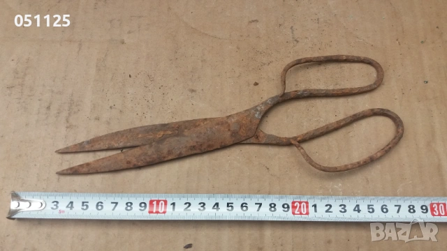 кована възрожденска абаджийска ножица , снимка 2 - Антикварни и старинни предмети - 53026200