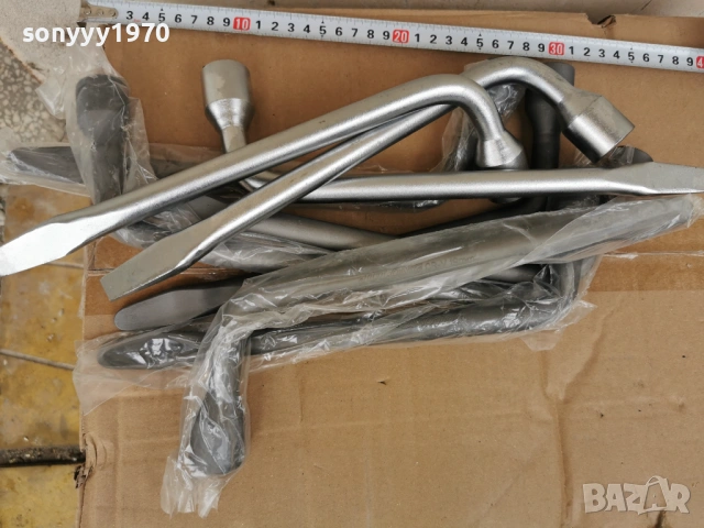 17ММ-19ММ-21ММ-КЛЮЧ ЗА ГУМИ 0502261851, снимка 9 - Аксесоари и консумативи - 53373202