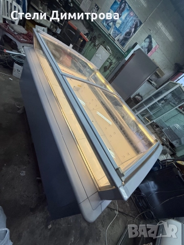 Минусова хладилна витрина CARRIER-Унгария, снимка 3 - Хладилни витрини и фризери - 52279257