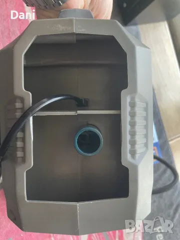 Малък компресор 220v/12v/20v, снимка 2 - Компресори - 50084542