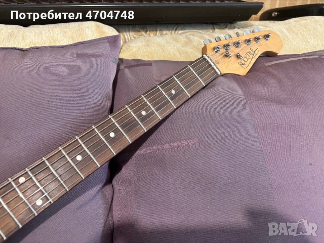 Електрическа китара ROCKTYLE, снимка 3 - Китари - 53145069